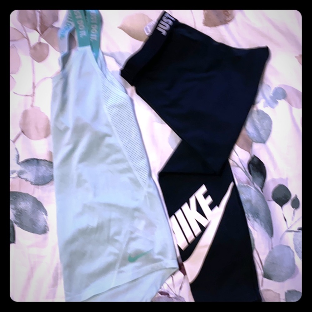 Nike work out bundle. Tank leggings